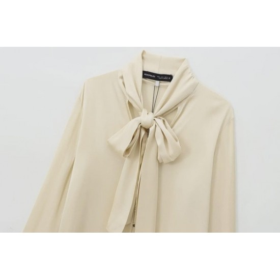 Casual Silk Shirt in Neutral